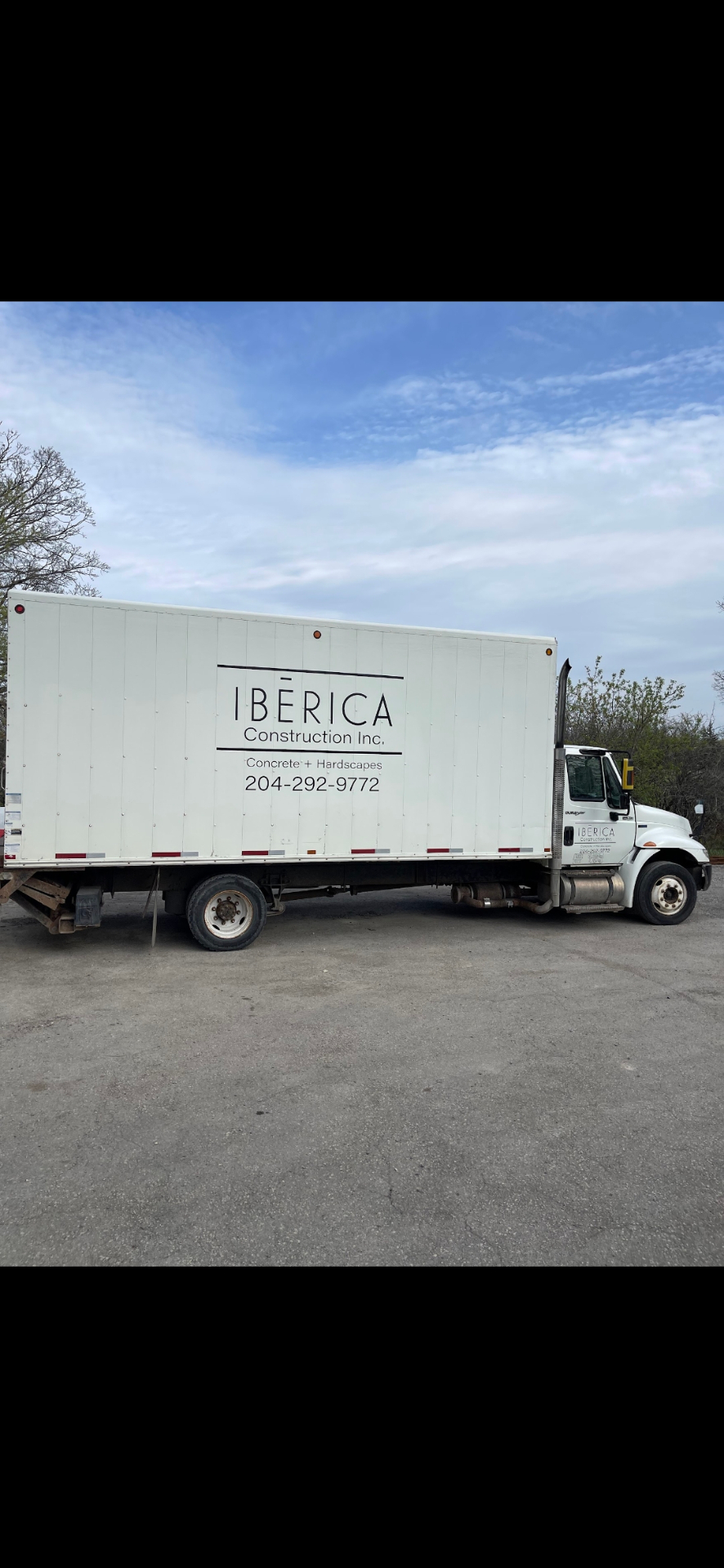 Iberica Construction Inc. concrete and hardscapes service truck